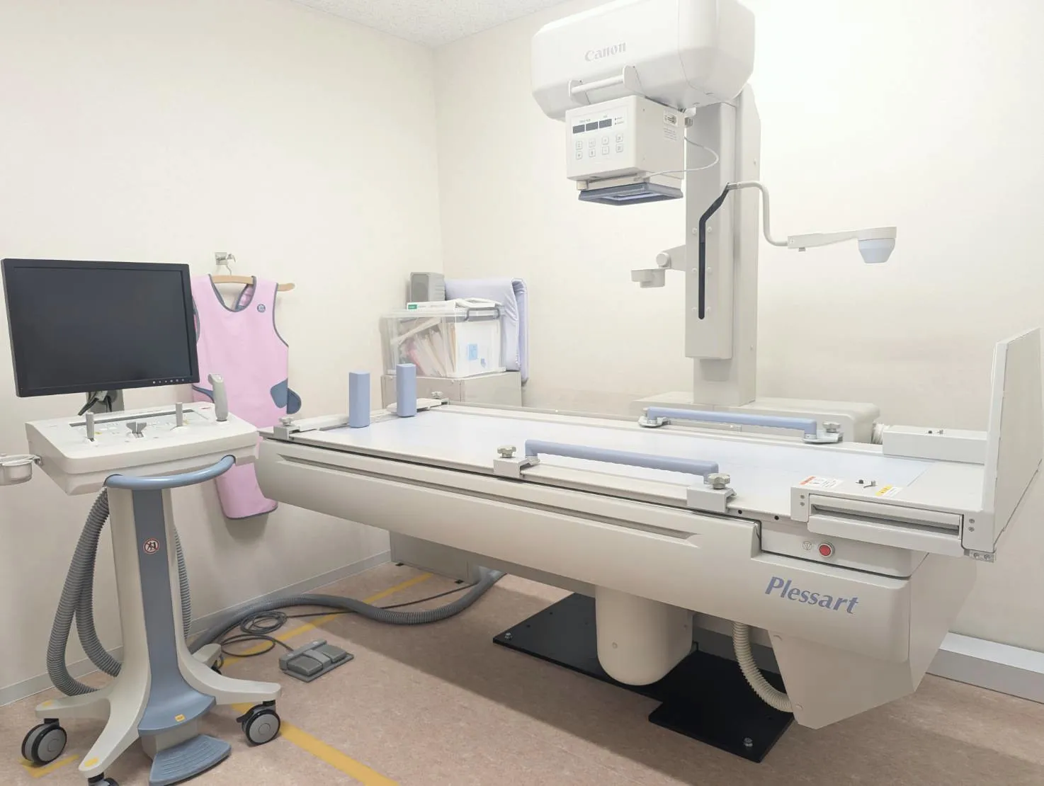 内科レントゲン室